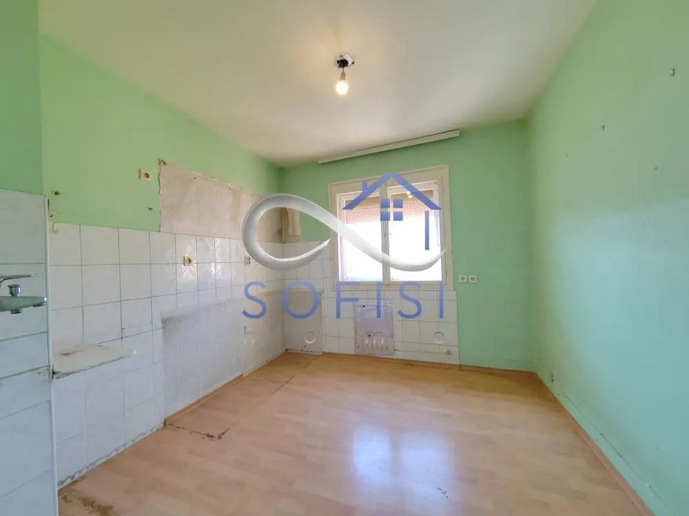 Sale, three bedroom apartment, 96m², Adamovićevo Naselje, Novi Sad Sve Podlokacije