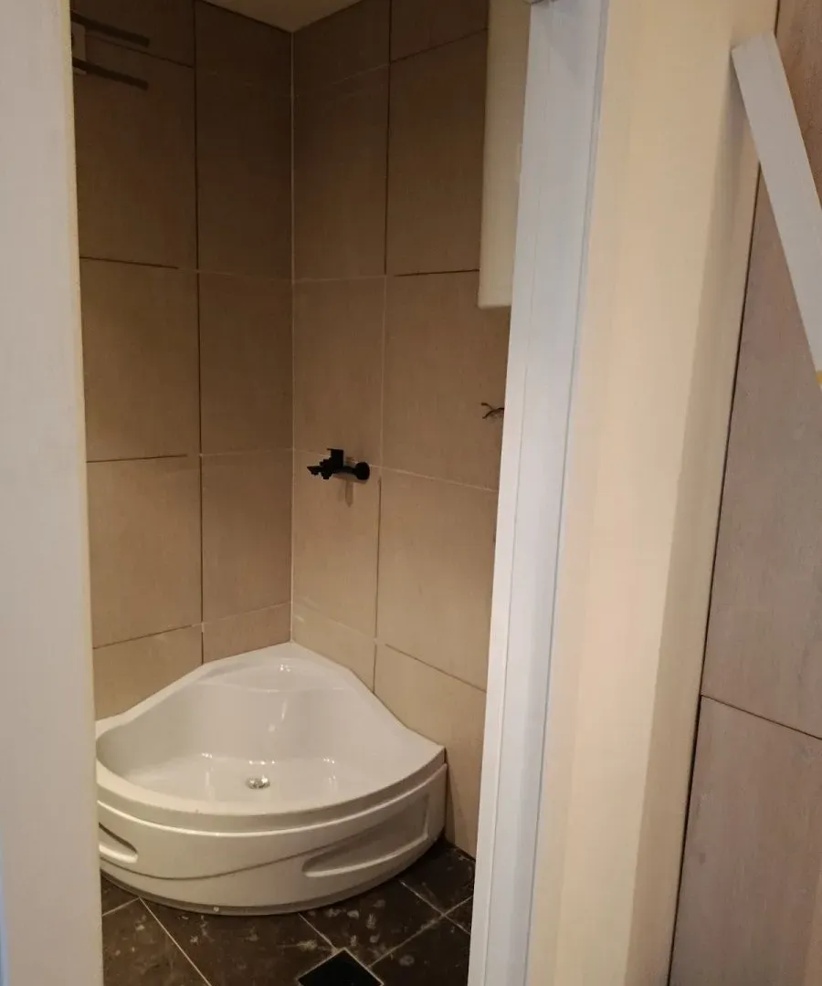 Prodaja, trosoban stan, 66m², Crveni Krst, Beograd