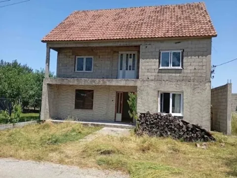 Prodaja, kuća, 200m², Straševina, Nikšić - image 3