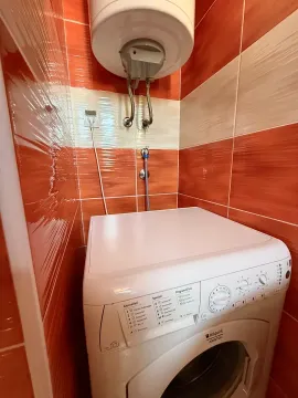 Prodaja, jednosoban stan, 49m², Podkošljun, Budva - image 10