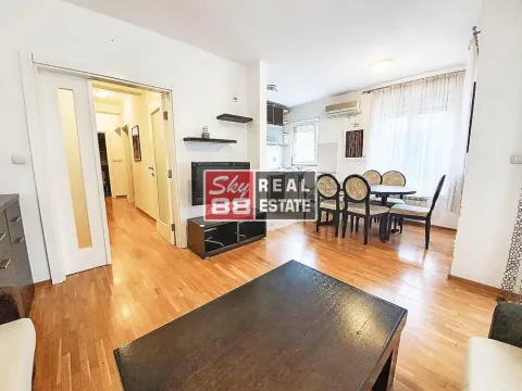 Sale, three bedroom apartment, 57m², Južni Bulevar, Vračar Sve Podlokacije - image 2