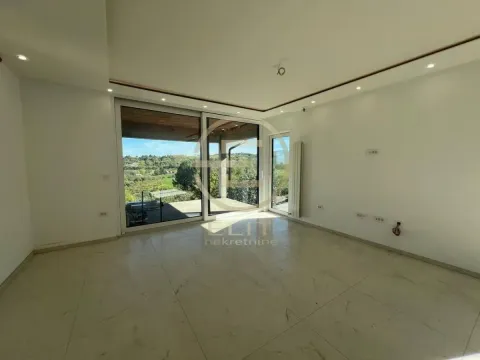 Sale, house, 226m², Sremska Kamenica, Petrovaradin - image 31
