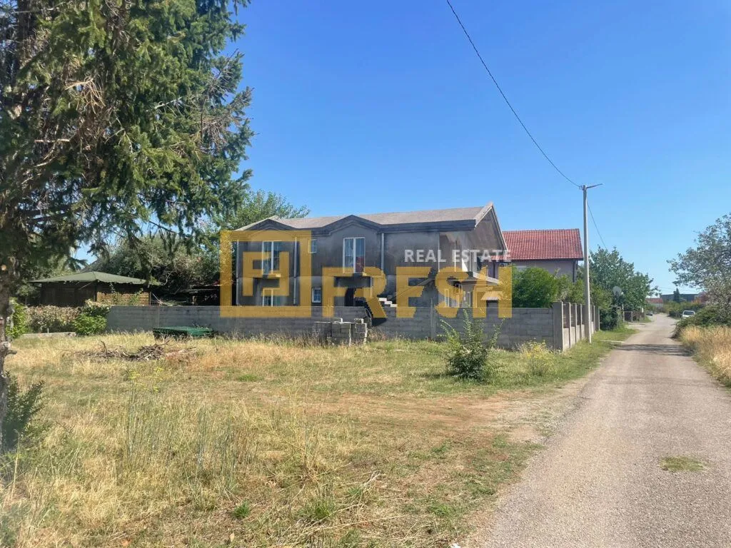 Izdavanje, kuća, 250m², Gornja Gorica, Podgorica