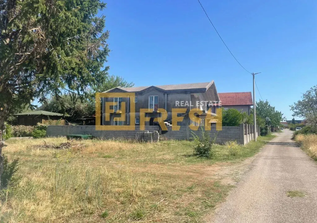 Izdavanje, kuća, 250m², Gornja Gorica, Podgorica