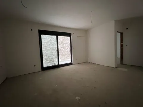 Prodaja, jednosoban stan, 52m², Gornja Gorica, Podgorica - image 4