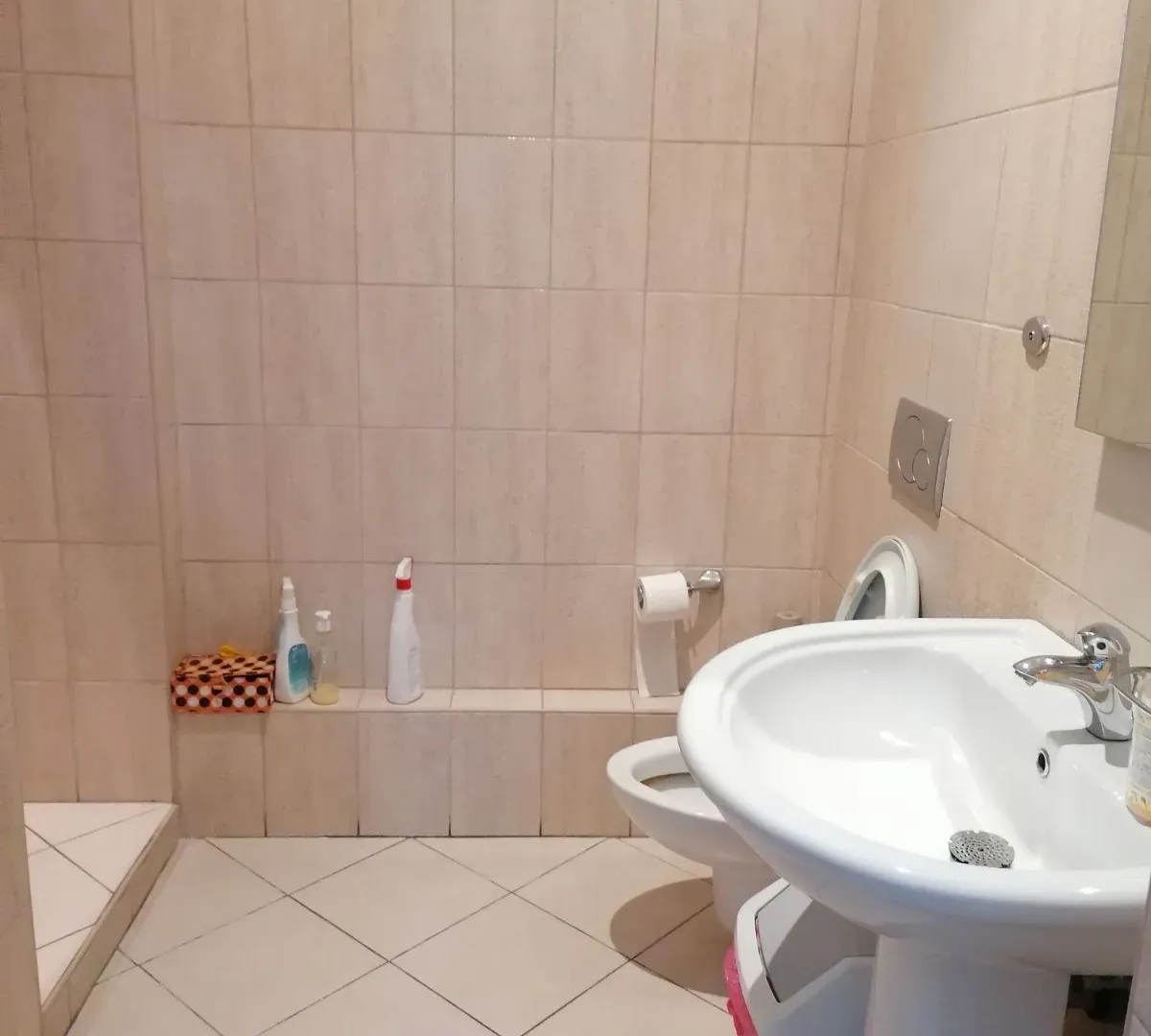 Prodaja, četvorosoban stan, 126m², Stari grad, Novi Sad