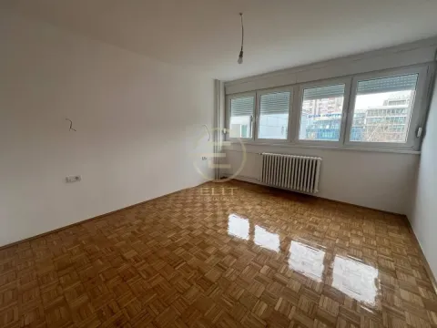 Prodaja, dvosoban stan, 63m², Bulevar Oslobodjenja, Novi Sad Sve Podlokacije - image 4