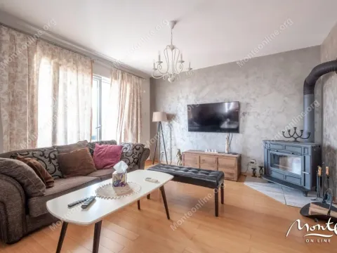 Sale, two bedroom apartment, 76m², Lazi, Budva - image 4