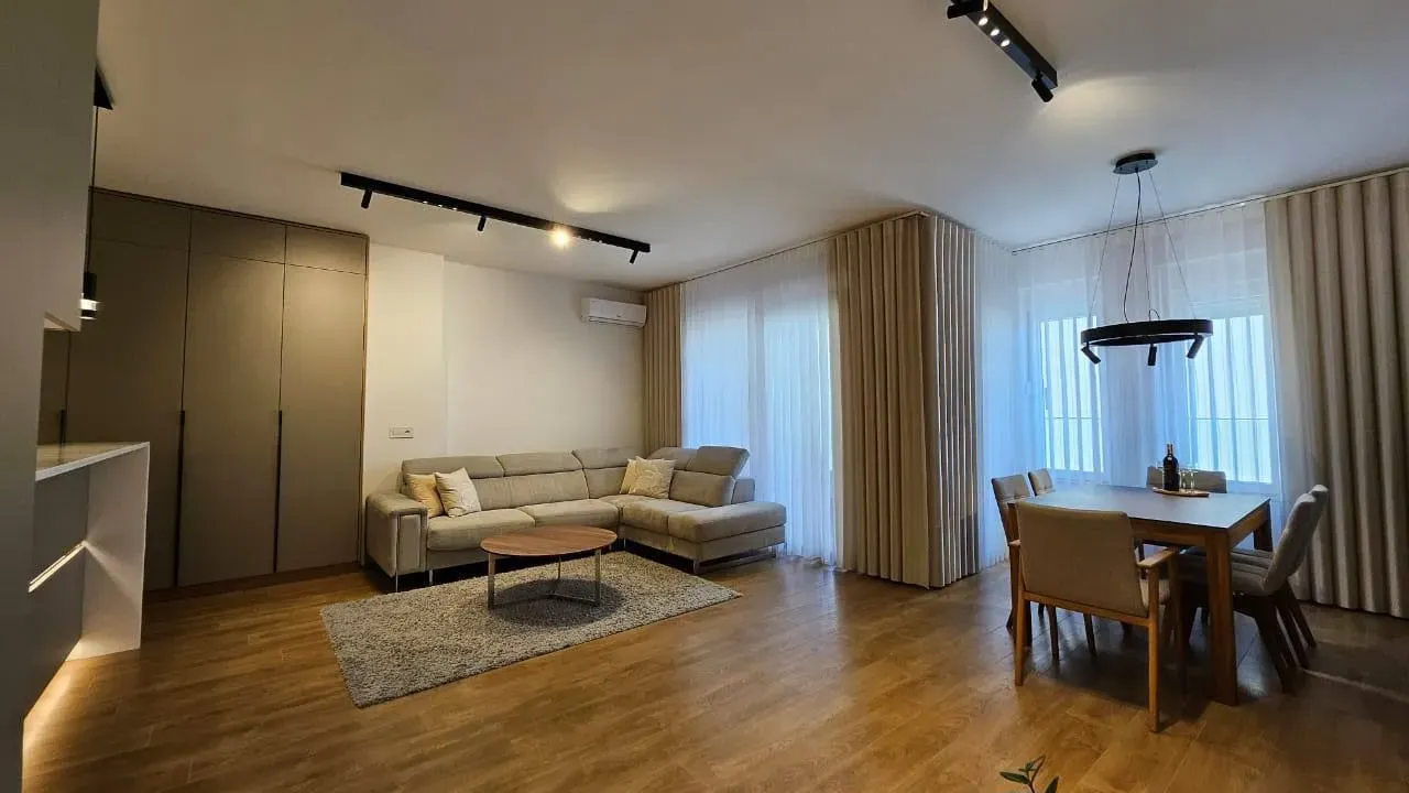 Prodaja, dvosoban stan, 103m², Rozino, Budva