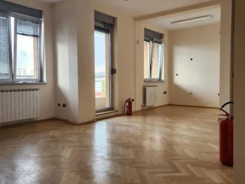 Rent, office space, 162m², Spens, Novi Sad Sve Podlokacije - image 9