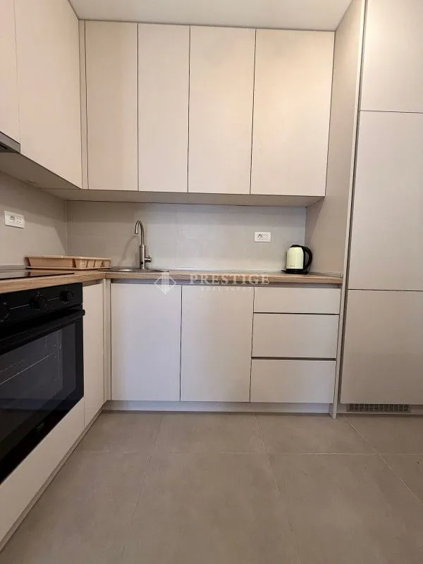 Rent, one bedroom apartment, 42m², Pobrežje, Podgorica