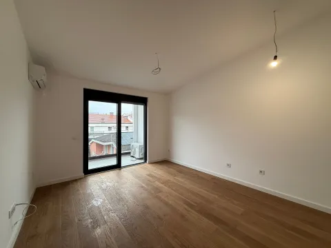Prodaja, jednosoban stan, 47m², Momišići, Podgorica - image 3