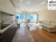 Prodaja, dvosoban stan, 75m², Dobrota, Kotor - image 1