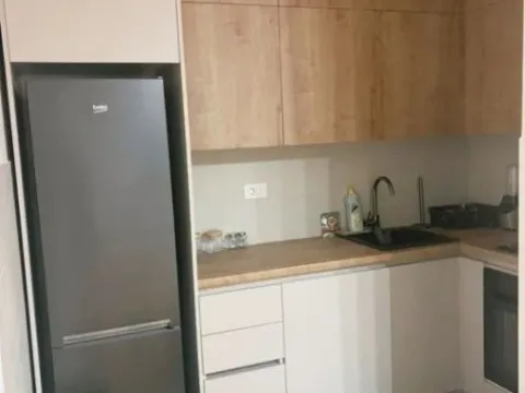 Izdavanje, dvosoban stan, 60m², Ljubović, Podgorica - image 3