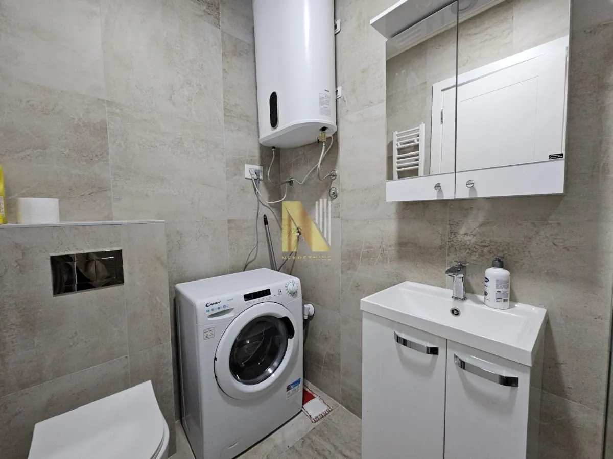 Izdavanje, jednosoban stan, 34m², Bulevar Evrope, Novi Sad Sve Podlokacije