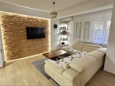 Sale, three bedroom apartment, 93m², Centar, Bar - image 10