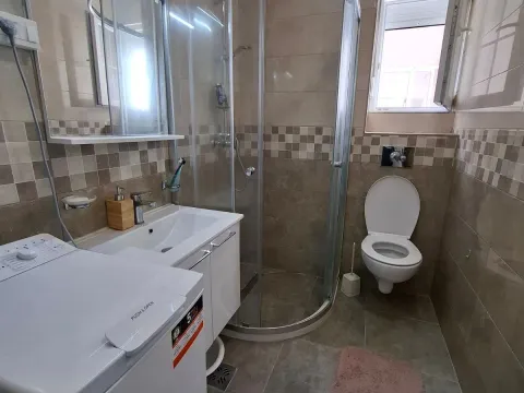 Prodaja, trosoban stan, 68m², Centar, Podgorica - image 14