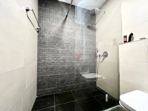 Izdavanje, dvosoban stan, 75m², Podgorica, Crna Gora - image 7