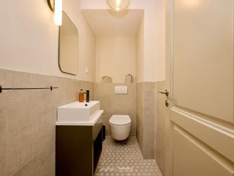 Rent, house, 200m², Dobrota, Kotor - image 25