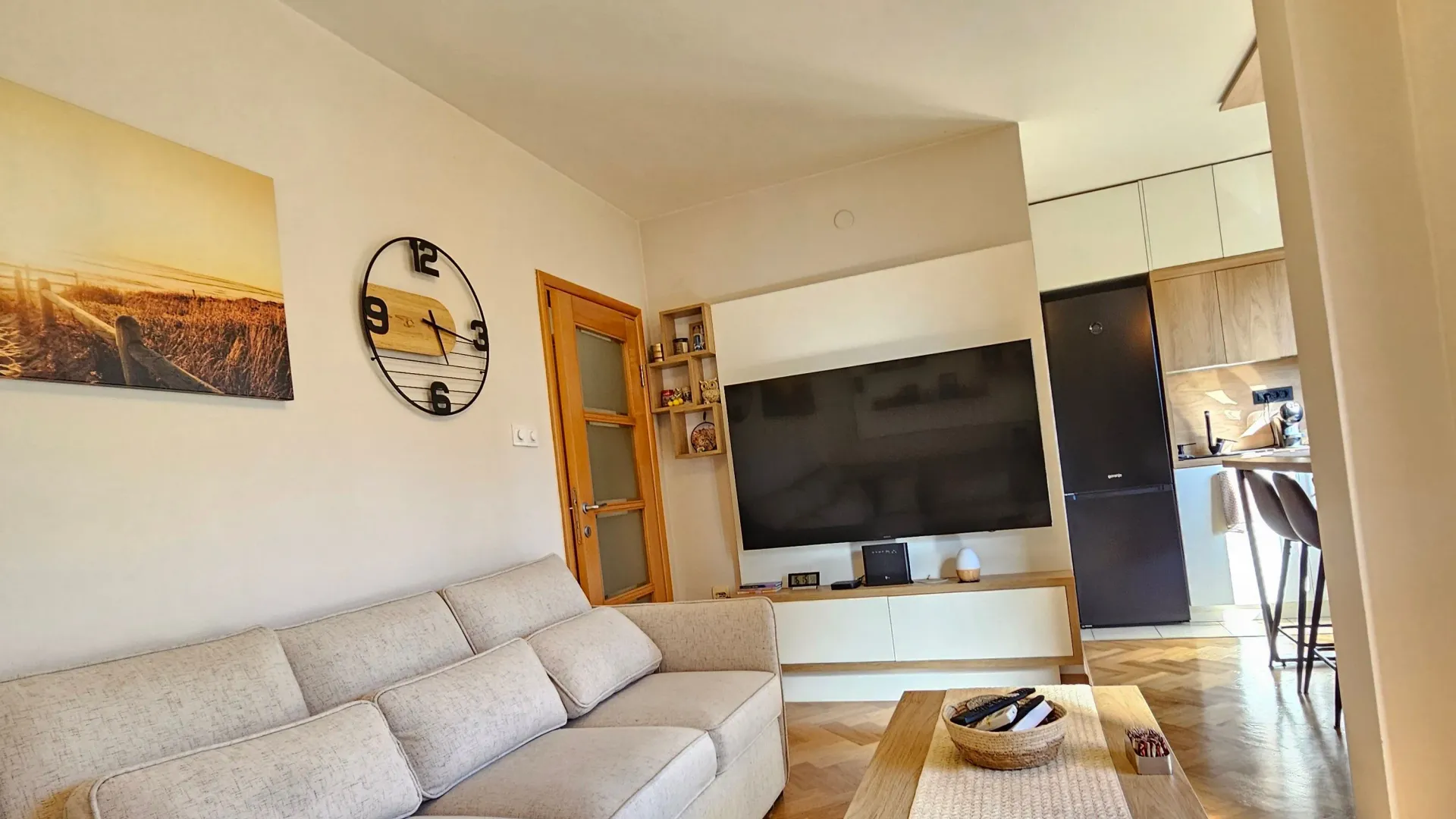 Rent, studio apartment, 30m², Blok 6, Podgorica