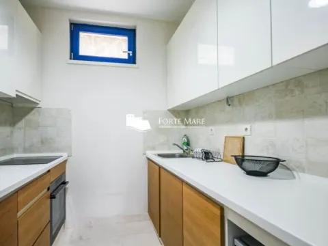 Prodaja, dvosoban stan, 107m², Herceg Novi, Crna Gora - image 6
