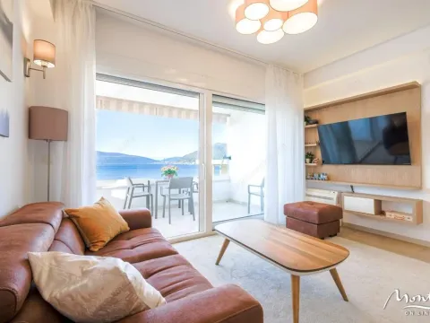Prodaja, dvosoban stan, 66m², Tivat, Crna Gora - image 7