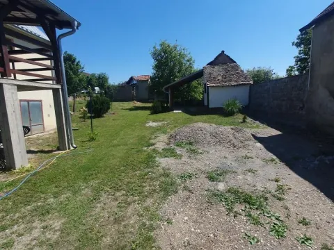 Sale, house, 108m², Banja Vrdnik, Irig