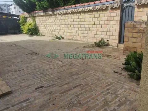 Izdavanje, kuća, 220m², Petrovaradin, Novi Sad - image 13