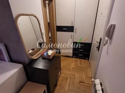 Sale, one bedroom apartment, 34m², Kluz, Zvezdara Sve Podlokacije - image 9
