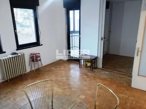 Stan in Golf Naselje