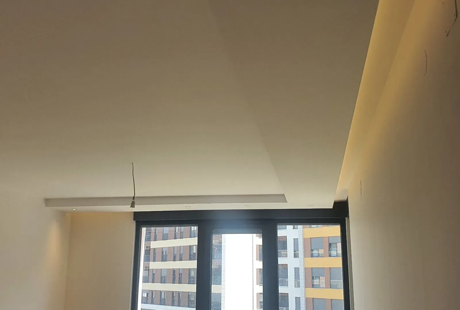 Izdavanje, dvosoban stan, 82m², Kod Capital Plaze, Podgorica