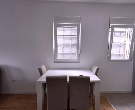 Rent, one bedroom apartment, 47m², Stari Aerodrom, Podgorica - image 5