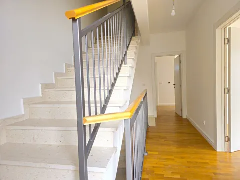 Prodaja, kuća, 184m², Komoševina, Budva - image 6