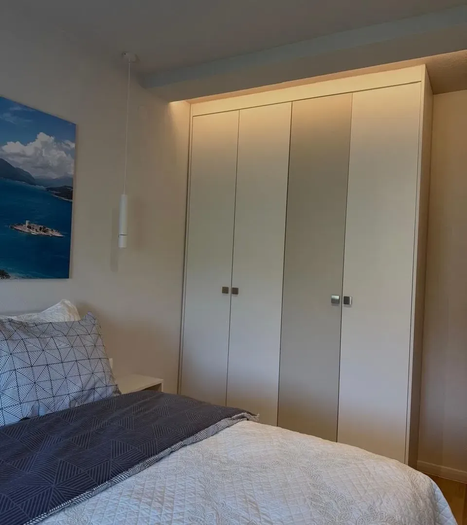 Izdavanje, jednosoban stan, 45m², Centar, Tivat