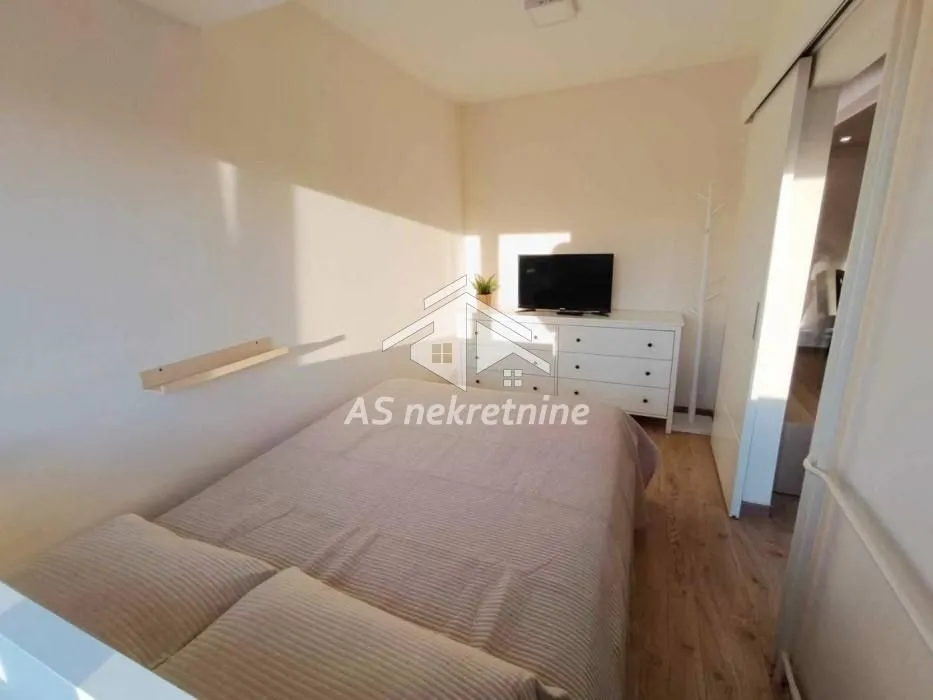 Izdavanje, stan, 45m², Stari Merkator, Novi Beograd Sve Podlokacije