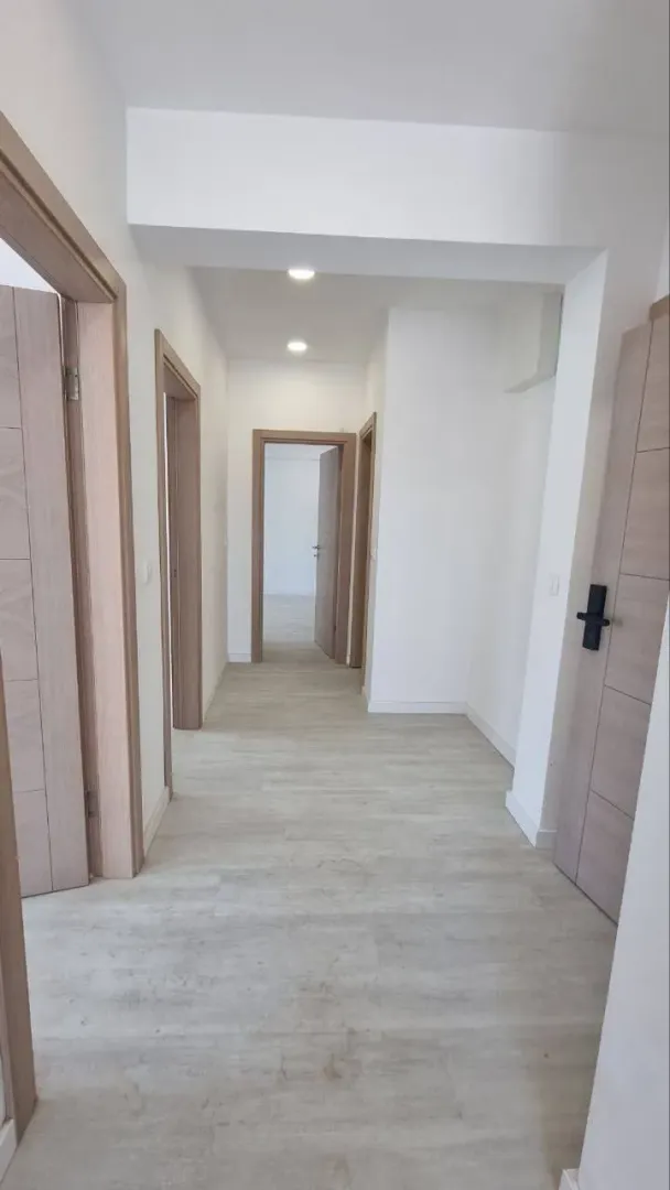 Rent, office space, 105m², Centar, Budva