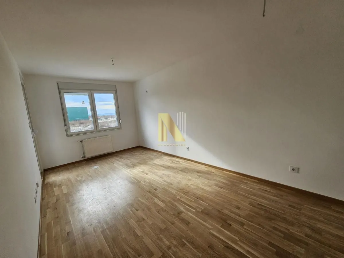 Izdavanje, jednosoban stan, 45m², Avijatičarsko naselje, Novi Sad Sve Podlokacije