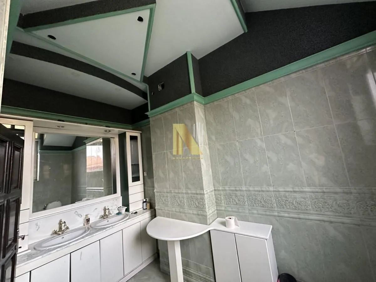 Prodaja, kuća, 809m², Sombor, Srbija