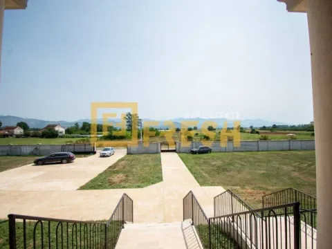 Prodaja, kuća, 700m², Zeta, Podgorica - image 7