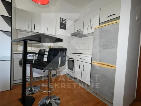Rent, one bedroom apartment, 43m², Tuški Put, Podgorica - image 4