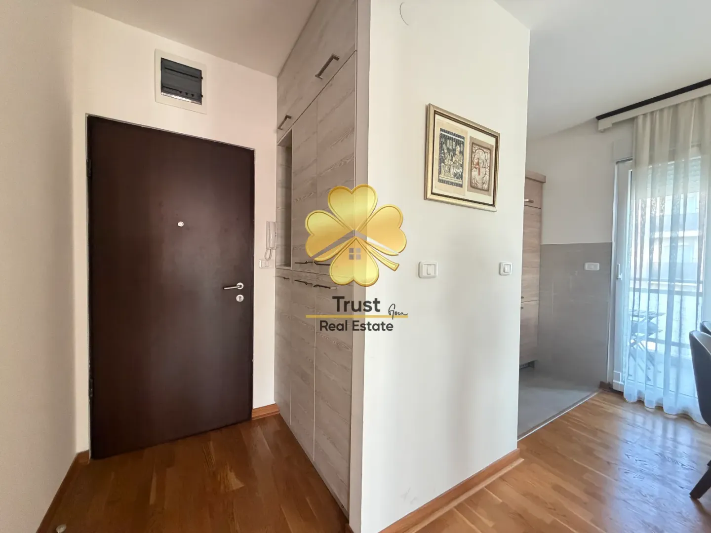 Izdavanje, jednosoban stan, 45m², City Kvart, Podgorica