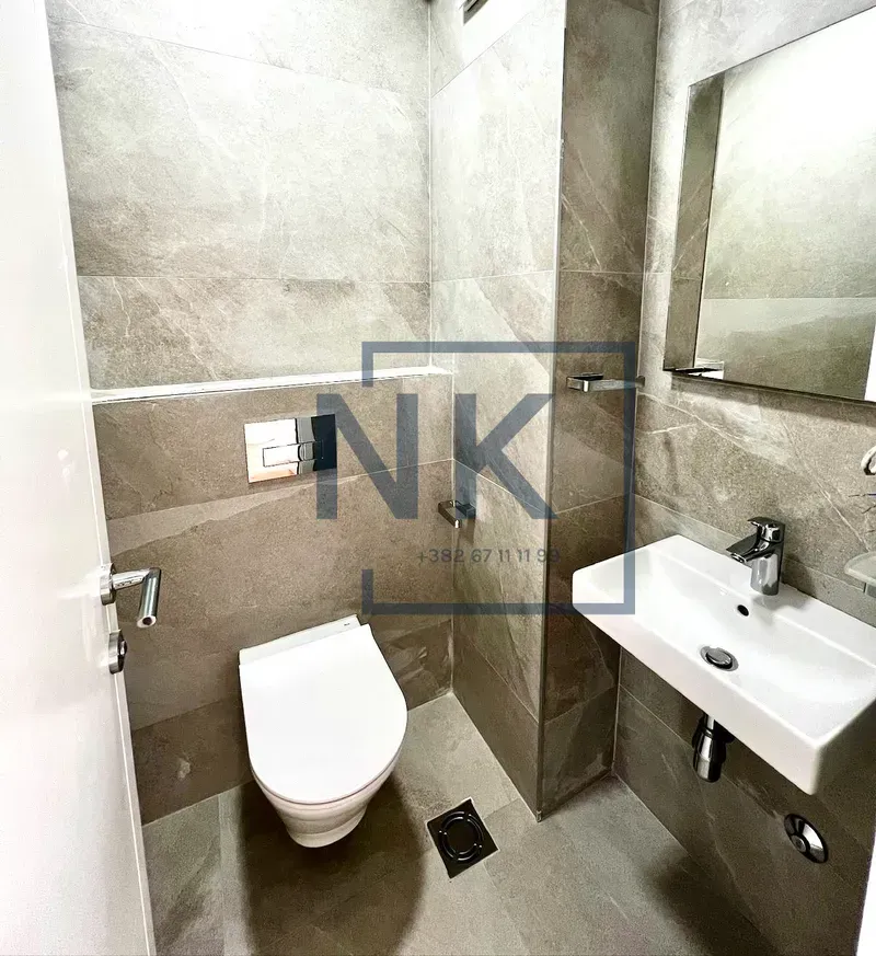 Prodaja, dvosoban stan, 71m², Central Point, Podgorica