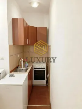 Rent, studio apartment, 30m², City Kvart, Podgorica - image 4