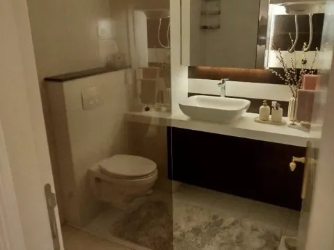 Sale, three bedroom apartment, 112m², City Kvart, Podgorica - image 10