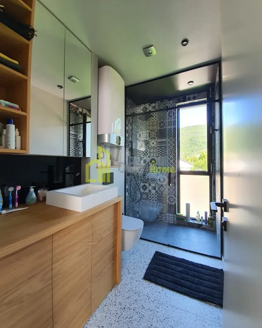 Rent, two bedroom apartment, 65m², Donja Lastva, Tivat