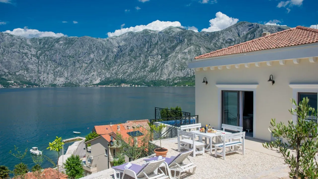Sale, house, 150m², Stoliv, Kotor