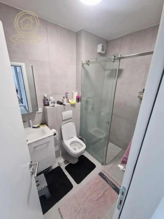 Prodaja, trosoban stan, 81m², Bulevar, Niš