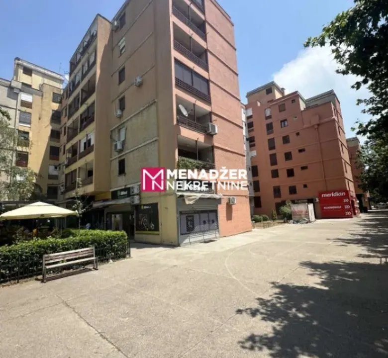 Prodaja, jednosoban stan, 74m², Lepa Kata, Podgorica