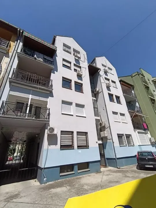 Prodaja, dvosoban stan, 58m², Grbavica, Novi Sad Sve Podlokacije