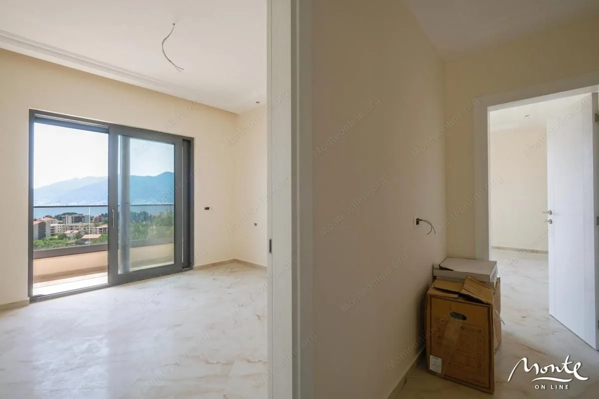 Prodaja, kuća, 403m², Tivat, Crna Gora